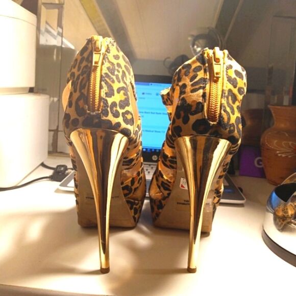 Liliana Leopard Print Faux Suede Leather Gold Mesh 5" Peep Toe Stilettos… - Picture 3 of 7